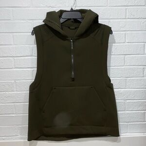 LULULEMON Hooded Top